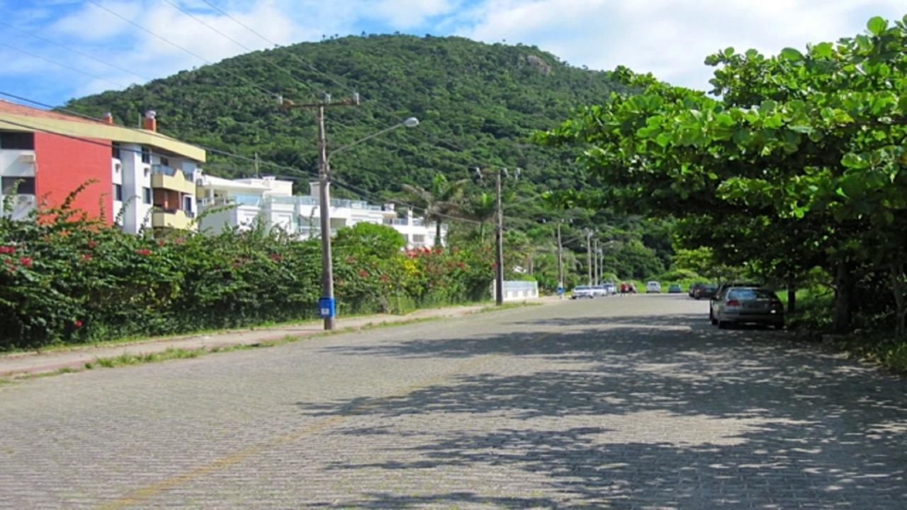 Appartamento Linda Cobertura Frente Mar Com Piscina Privativa E Pe Na Areia! Florianópolis Esterno foto