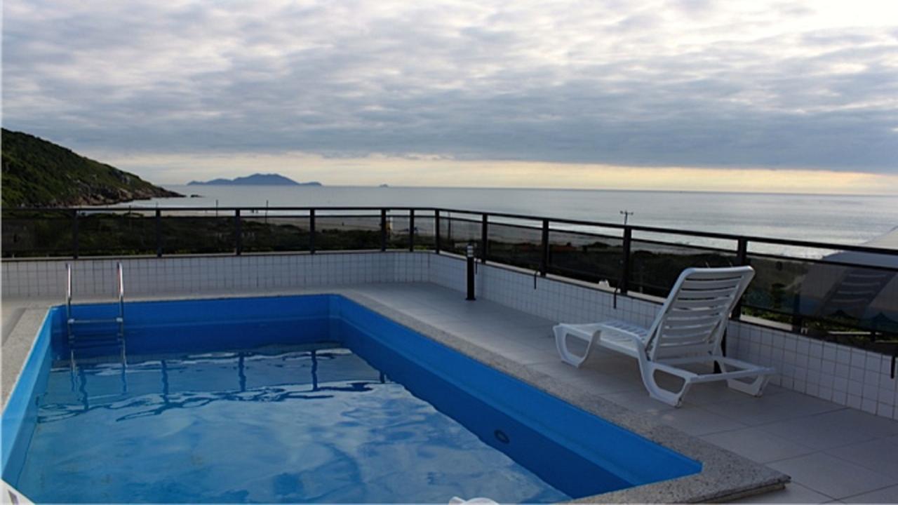 Appartamento Linda Cobertura Frente Mar Com Piscina Privativa E Pe Na Areia! Florianópolis Esterno foto